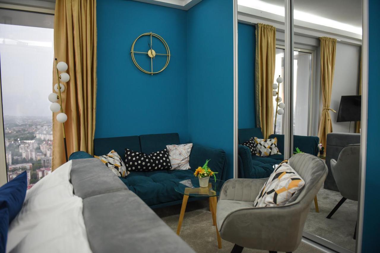 Sky Deluxe Lägenhet Skopje Exteriör bild
